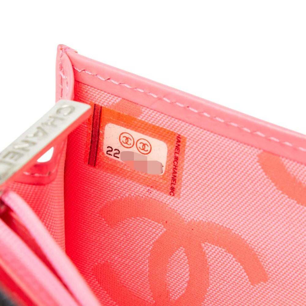 CHANEL Authentic Black Leather Logo Wallet - Picture 12 of 12